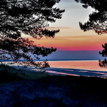 Landhuis Atputas Vieta Braltirumi