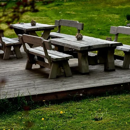 Atputas Vieta Braltirumi Country house